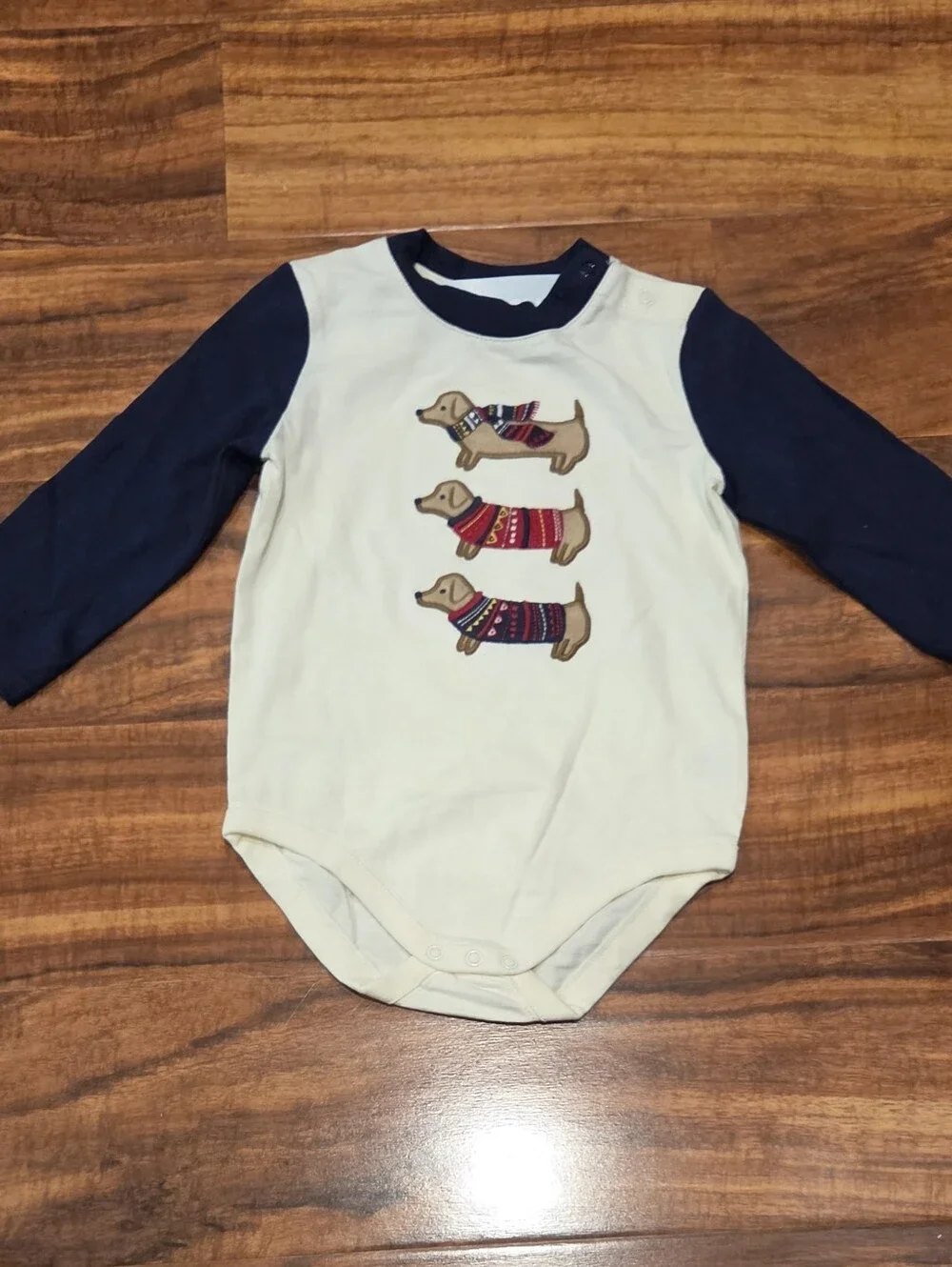 Gymboree NWT 12-18 Months Cream and Navy Holiday Dachshund Bodysuit & Socks (2)